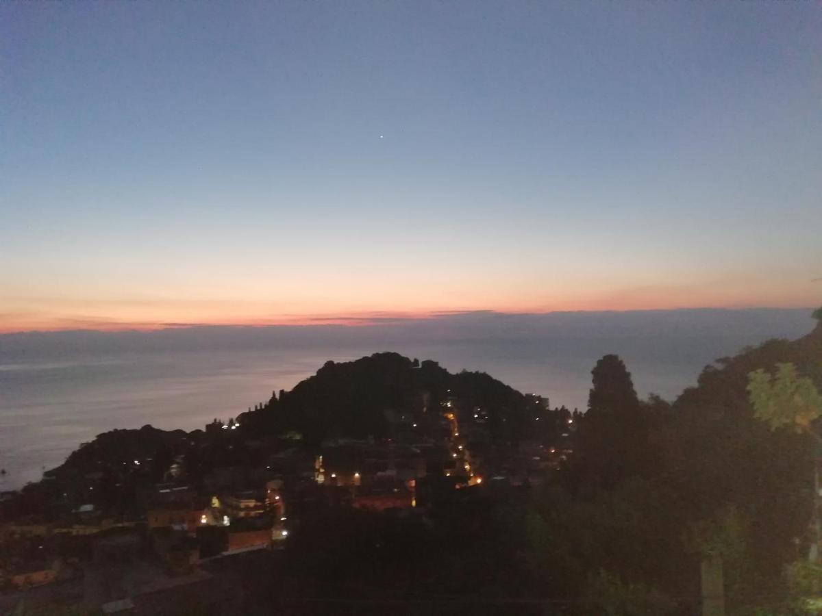 U Castiddanu Breathtaking View Apartment Taormina Luaran gambar